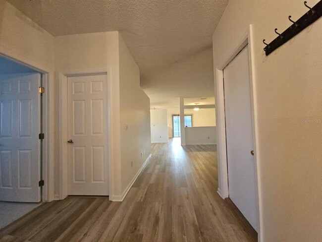 Building Photo - 3804 Wingbow Ct
