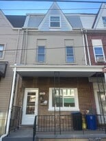 Building Photo - 3205 Ward St