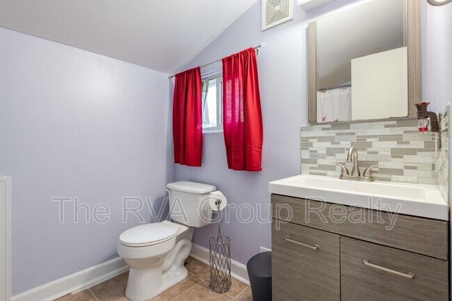 Building Photo - 10006 Redbridge Rd