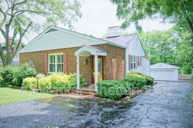 Primary Photo - 104 Belvoir Ave