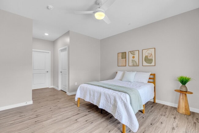 Building Photo - 104 Episcopal Rd