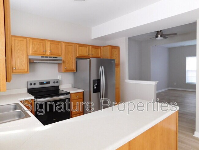 Building Photo - 7907 Cottesmore Terrace
