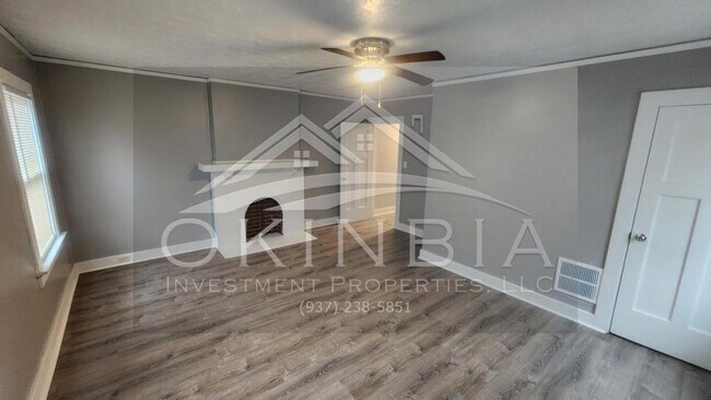 Building Photo - 1743 Radcliffe Rd