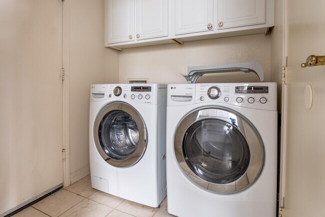 Building Photo - 7133 Brassica Ct