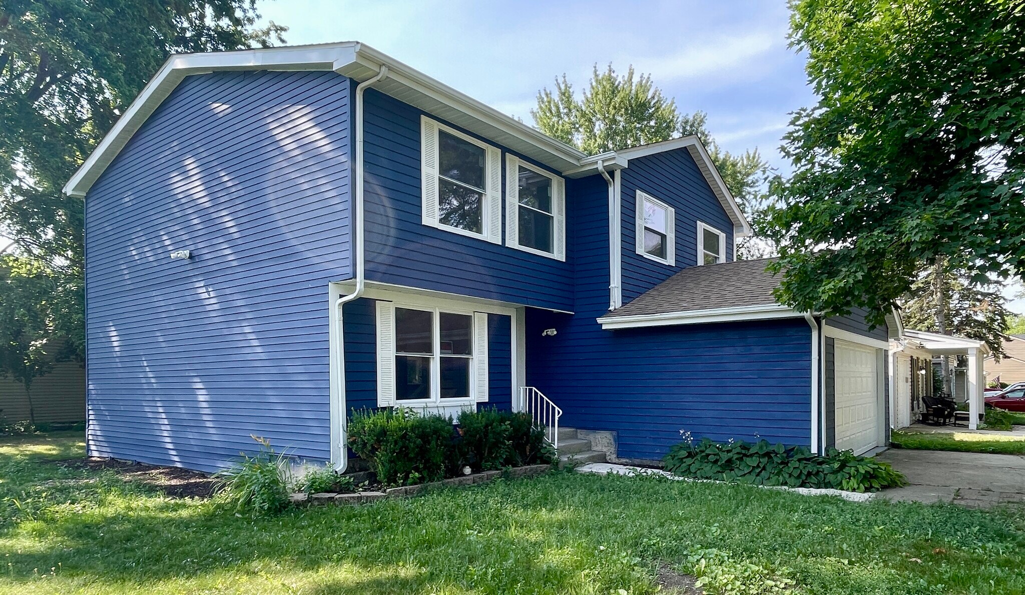 Building Photo - 30W170 Cynthia Ct