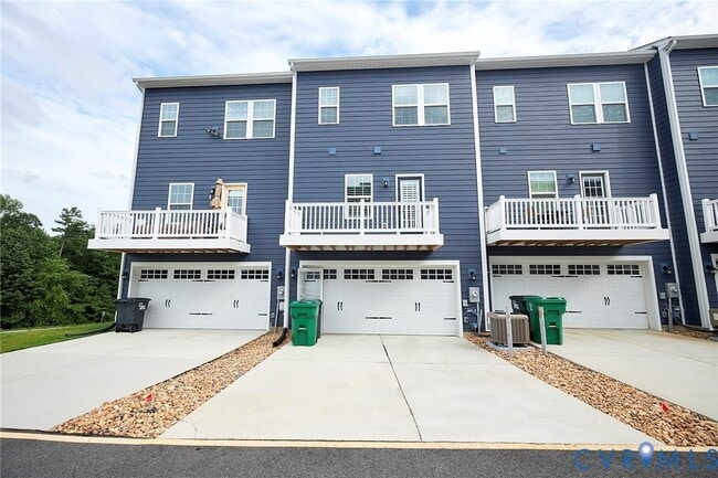 Building Photo - 11190 Winding Brook Terrace Dr