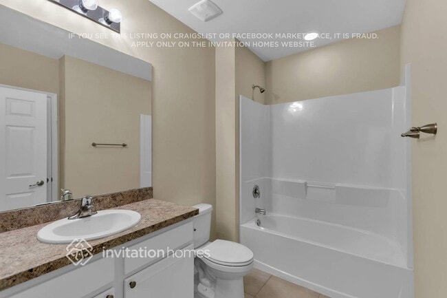 Building Photo - 3310 Acapulco Cir