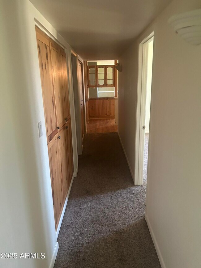 Building Photo - 12138 E Oriole Way