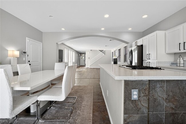 Building Photo - 3932 Bagua Ct