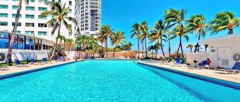Building Photo - 6345 Collins Ave