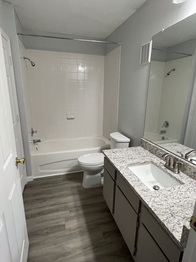 Building Photo - COMING OCTOBER! Courtney Landings - Highly...