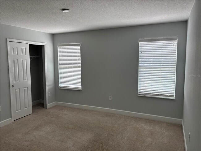 Building Photo - 193 Holly Village Dr