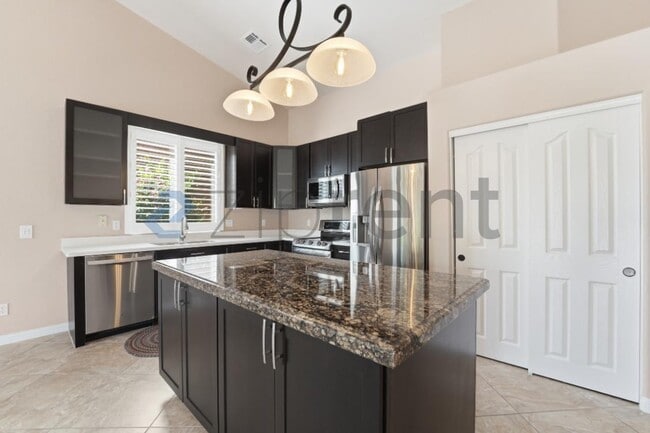 Building Photo - 10457 E Star of the Desert Dr