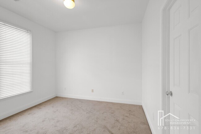 Building Photo - 1952 Barrett Knoll Ct NW