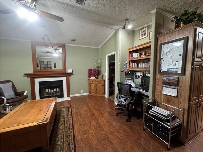 Building Photo - 13623 Avis Rd