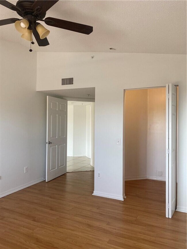 Building Photo - 9640 NW 2nd St