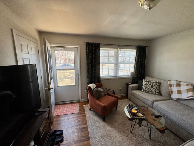 Building Photo - Single Family Home in the heart of Fern Creek