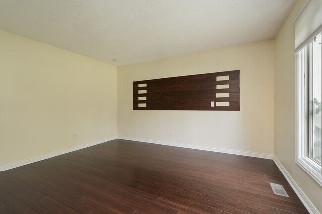 Building Photo - 2356 Olde Sawmill Blvd