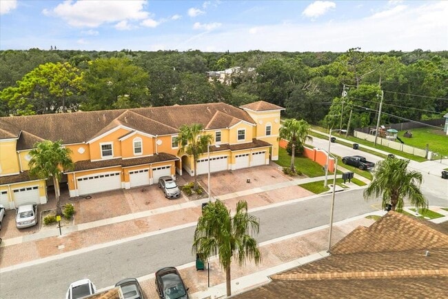 Building Photo - 2054 Royal Vista Ct