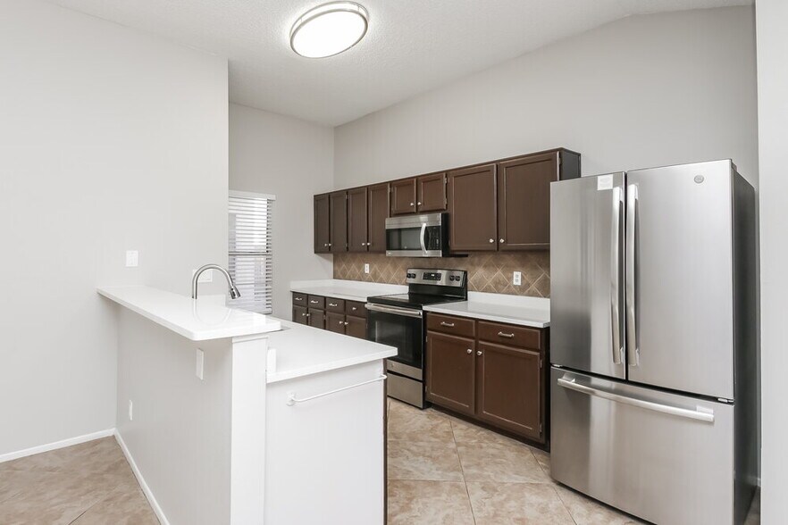 Building Photo - 7211 W Krall St