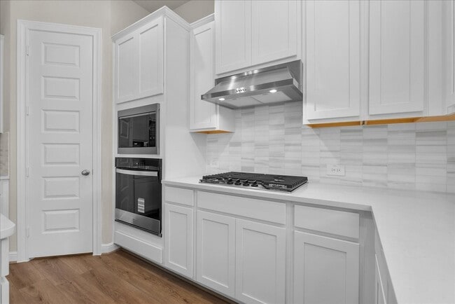 Building Photo - 700 Topwater Trl