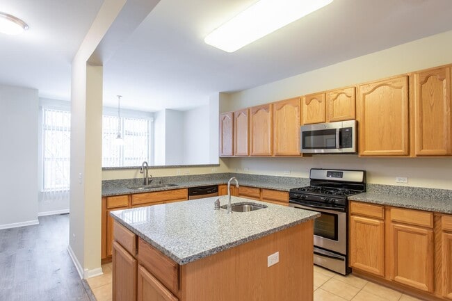 Building Photo - 708 Telluride Ct