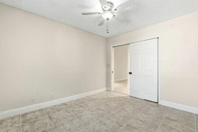 Building Photo - 9770 Nickels Blvd