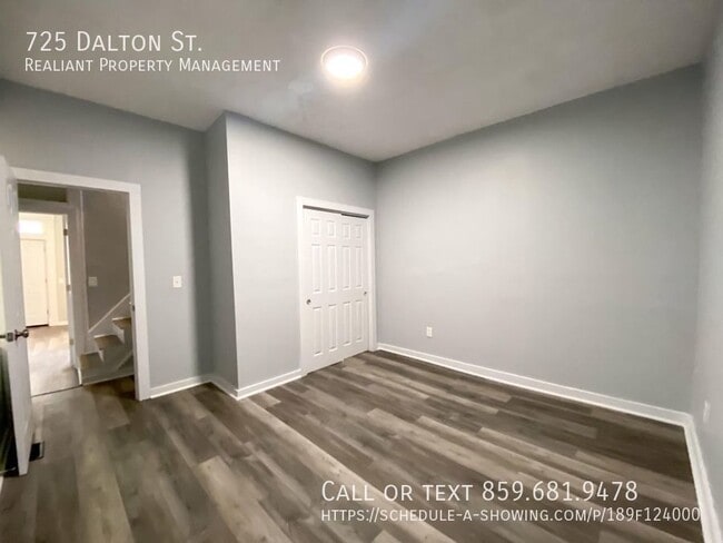 Building Photo - 725 Dalton St