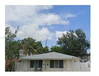 Building Photo - 16982 NE 21st Ave