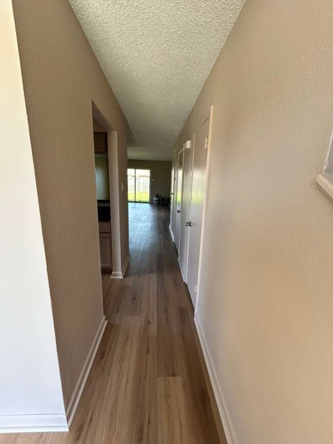 Building Photo - 2604 Richland St