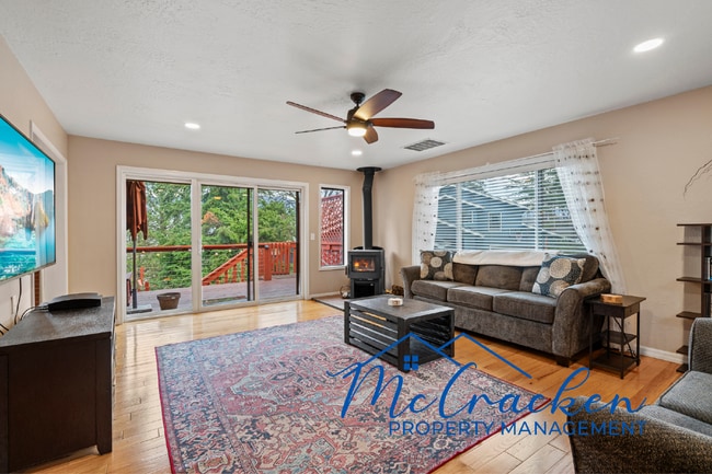 Building Photo - 430 Monte Vista Dr