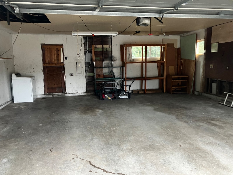 Building Photo - 4564 SE Horstman Rd