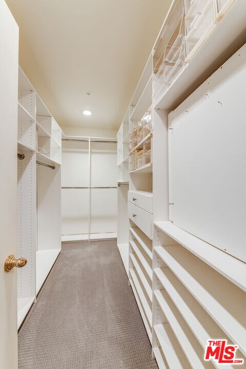 Building Photo - 450 N Maple Dr