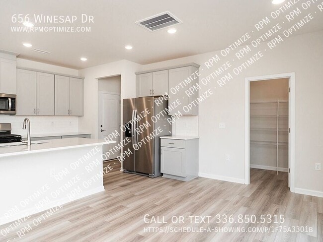 Building Photo - 656 Winesap Dr