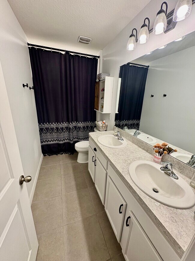 Building Photo - 2883 Suncoast Blend Dr