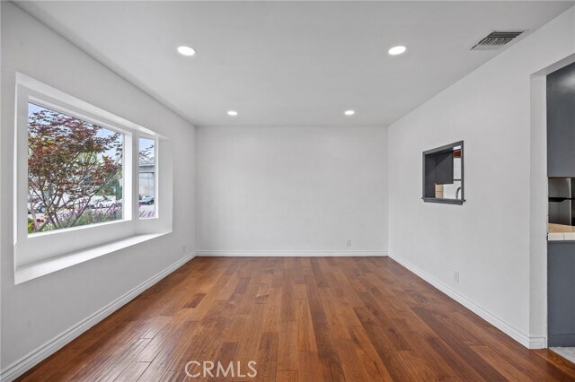 Building Photo - 5183 Inglewood Blvd