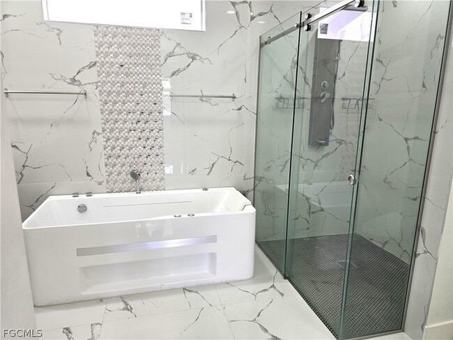 Building Photo - 3313 8th St W