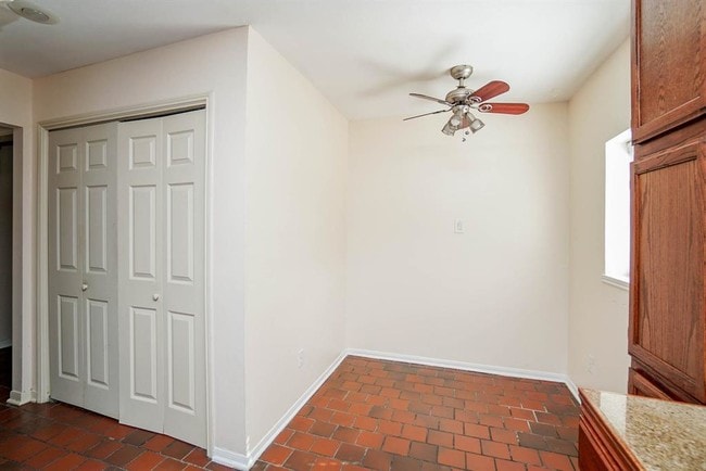 Building Photo - 14370 Misty Meadow Ln