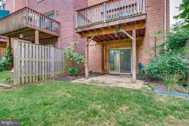 Building Photo - 3 Meadow Run Ct