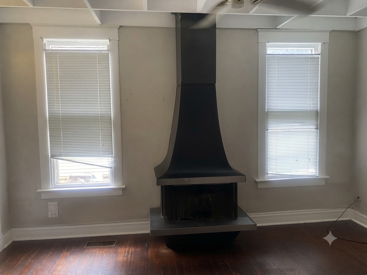Living room - 2096 Court Ave