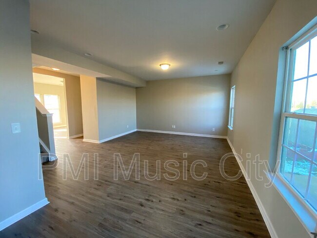 Building Photo - 2703 Candlewick Ct