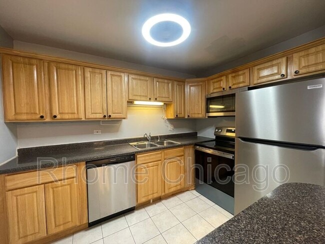 Building Photo - 444 Osage Ln