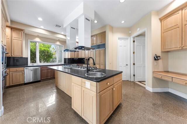 Building Photo - 779 Coral Tree Way