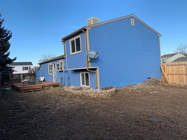 Building Photo - Split Level home in Westminster