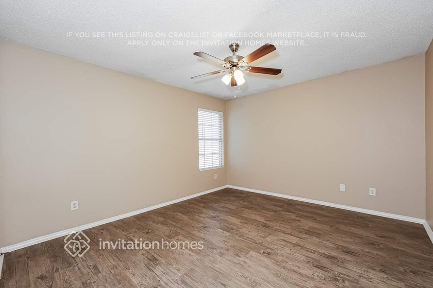 Building Photo - 2912 Barberini Dr