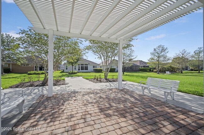 Building Photo - 6924 Renshaw Dr