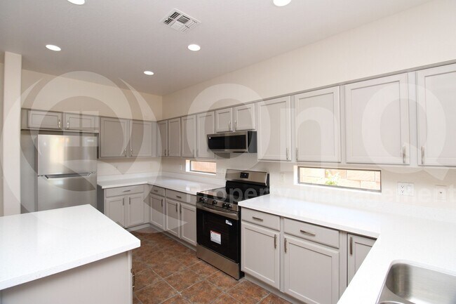 Building Photo - 4005 N 126th Ave