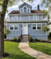 Building Photo - 118 Forest Ave