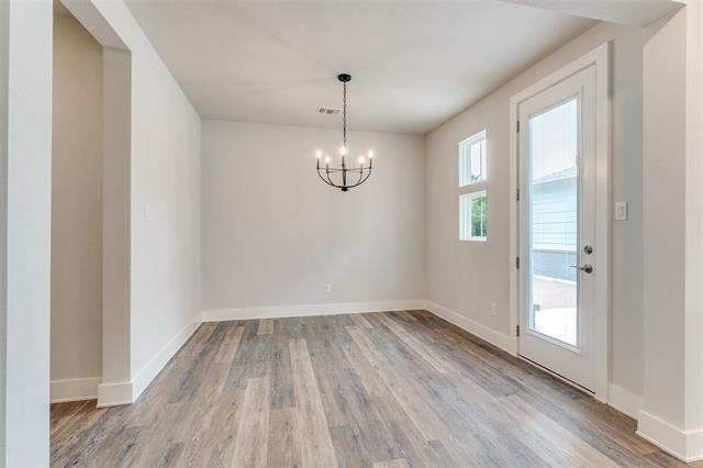 Building Photo - 9517 Thorncrown Ln