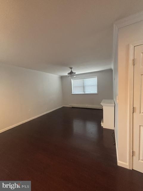 Building Photo - 402 4th Ave